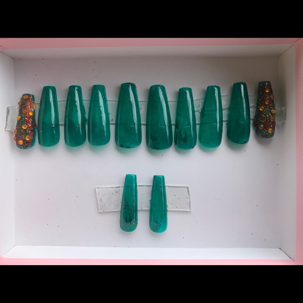 Press On Nails